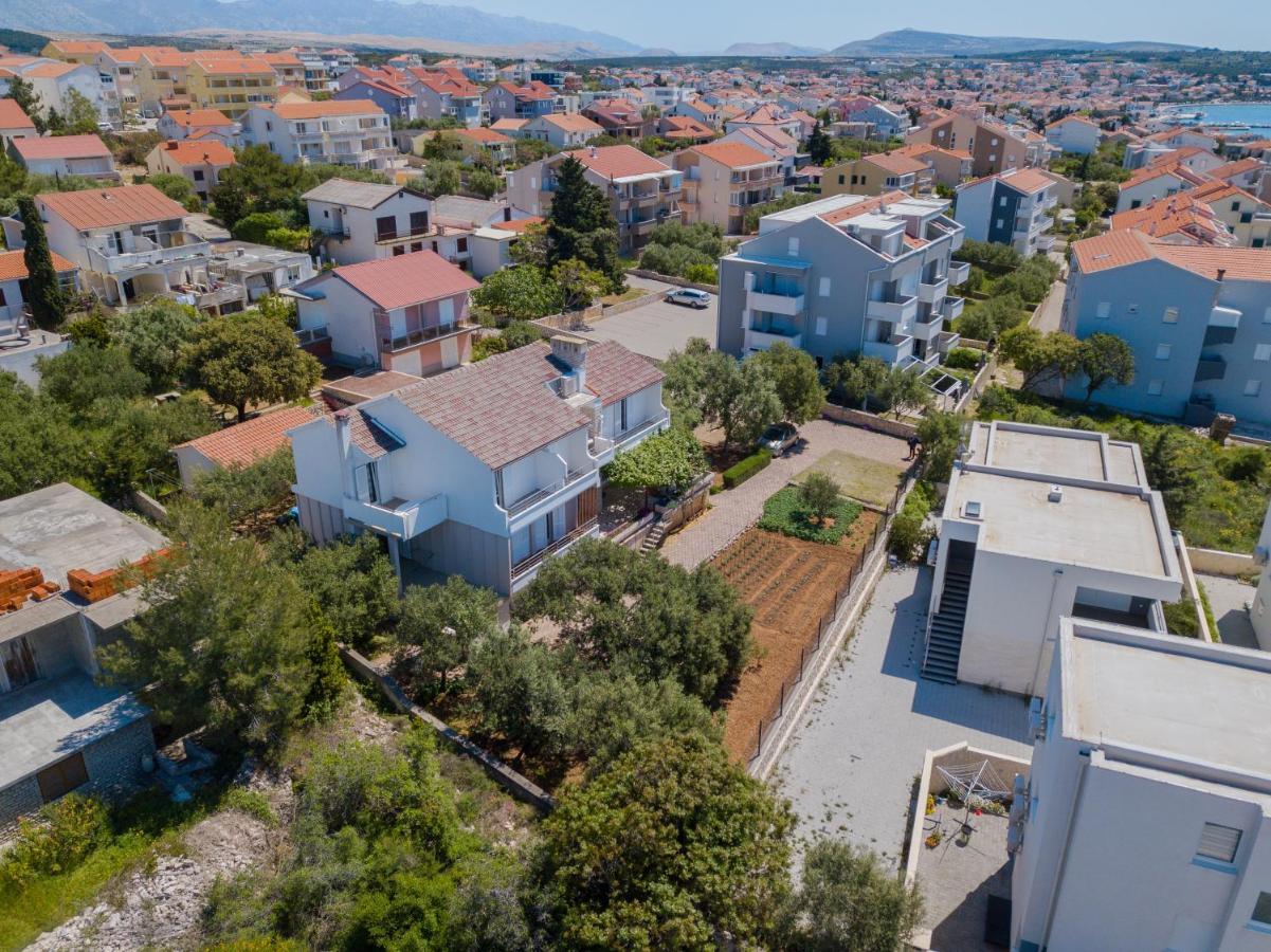 Tonica Apartments Novalja Bagian luar foto