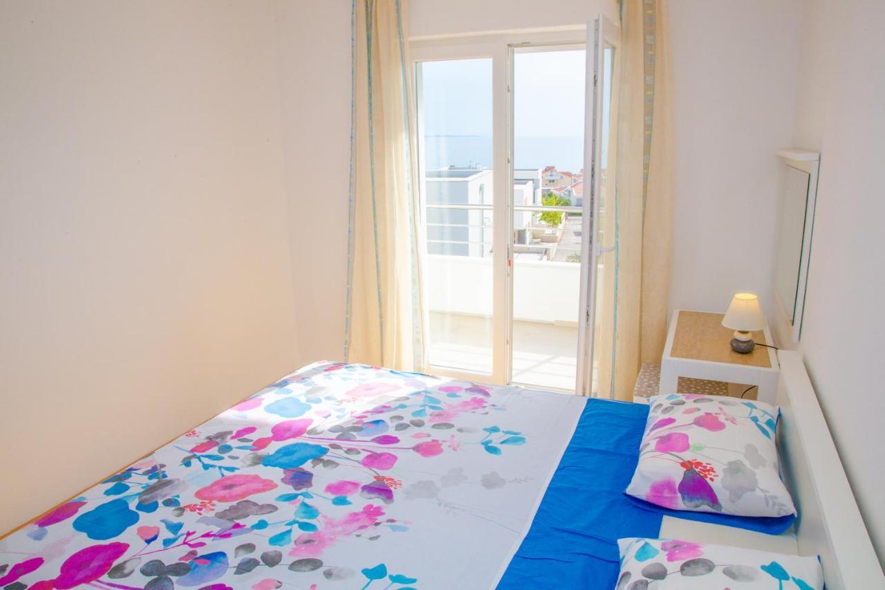 Tonica Apartments Novalja Bagian luar foto